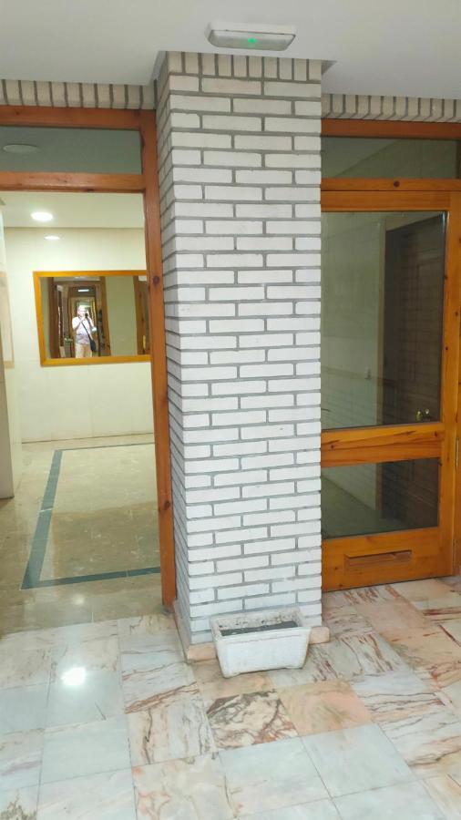 El Barquito Del Abuelo Apartment Малага Екстериор снимка